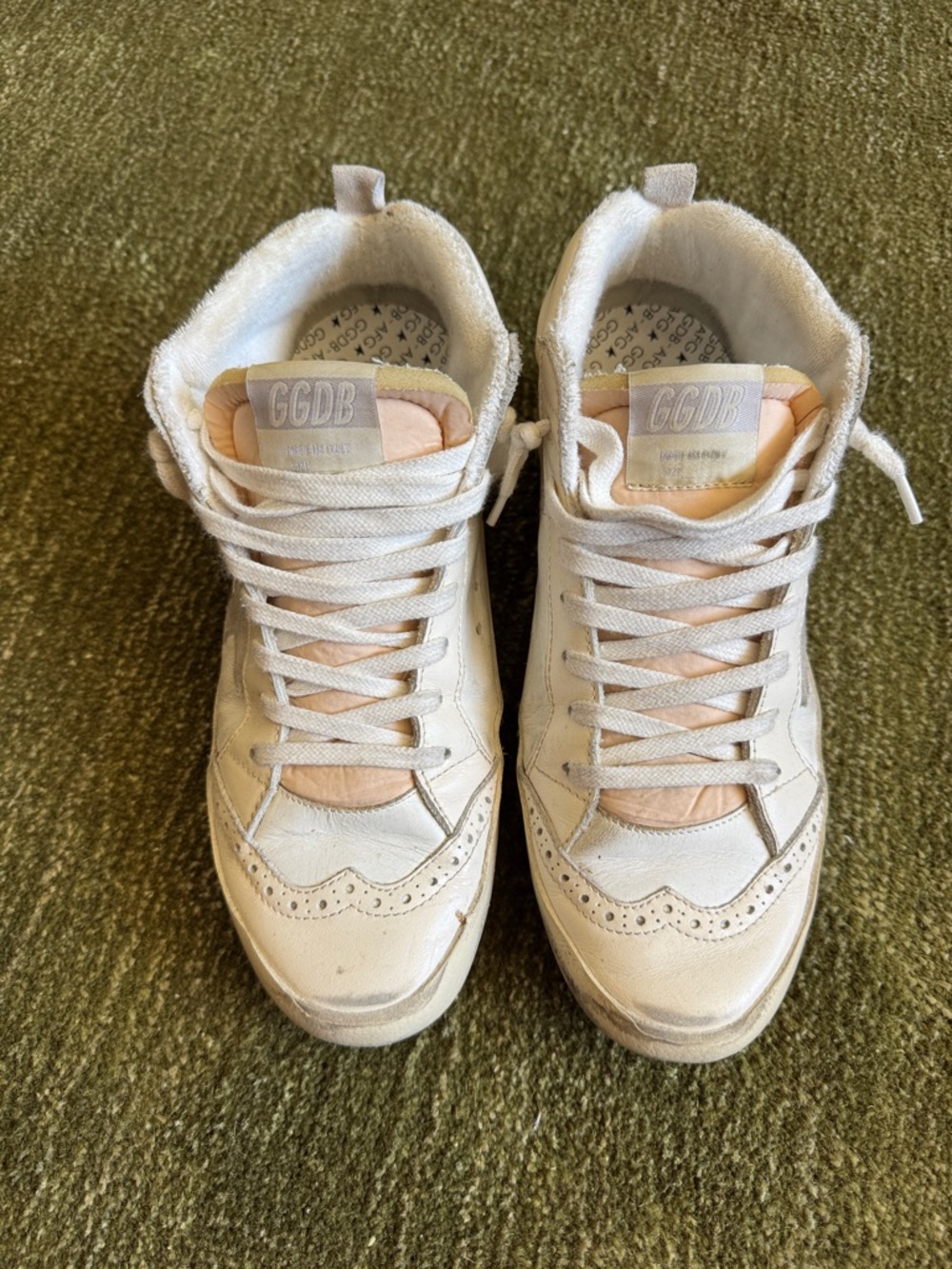 Golden Goose Sneakers